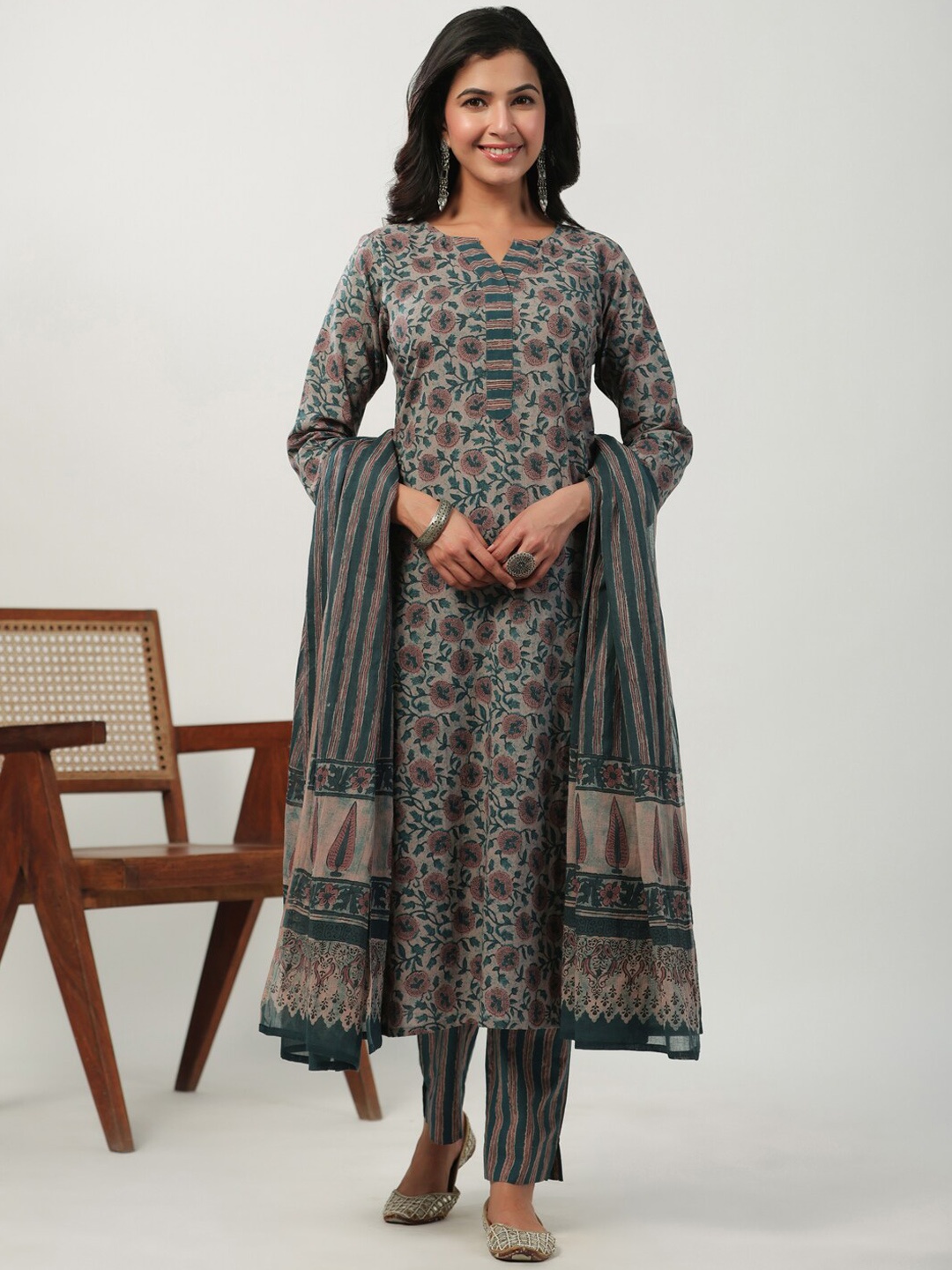 

Janasya Floral Printed Regular Pure Cotton Straight Kurta With Trousers & Dupatta, Beige