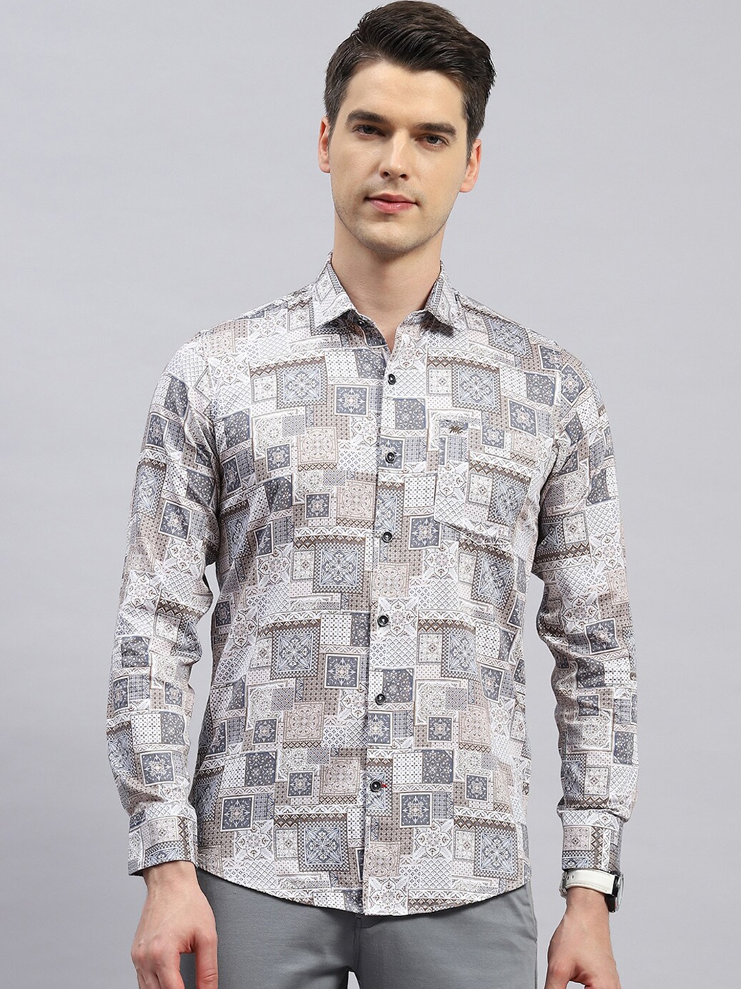 

Monte Carlo Comfort Geometric Printed Cotton Casual Shirt, Brown
