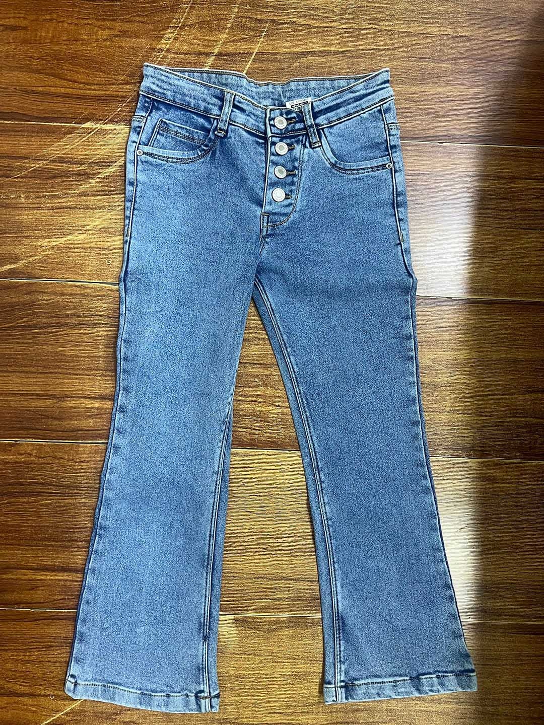 

TINY HUG Girls Clean Look No Fade Medium shade High-Rise Cotton Bootcut Stretchable Jeans, Blue
