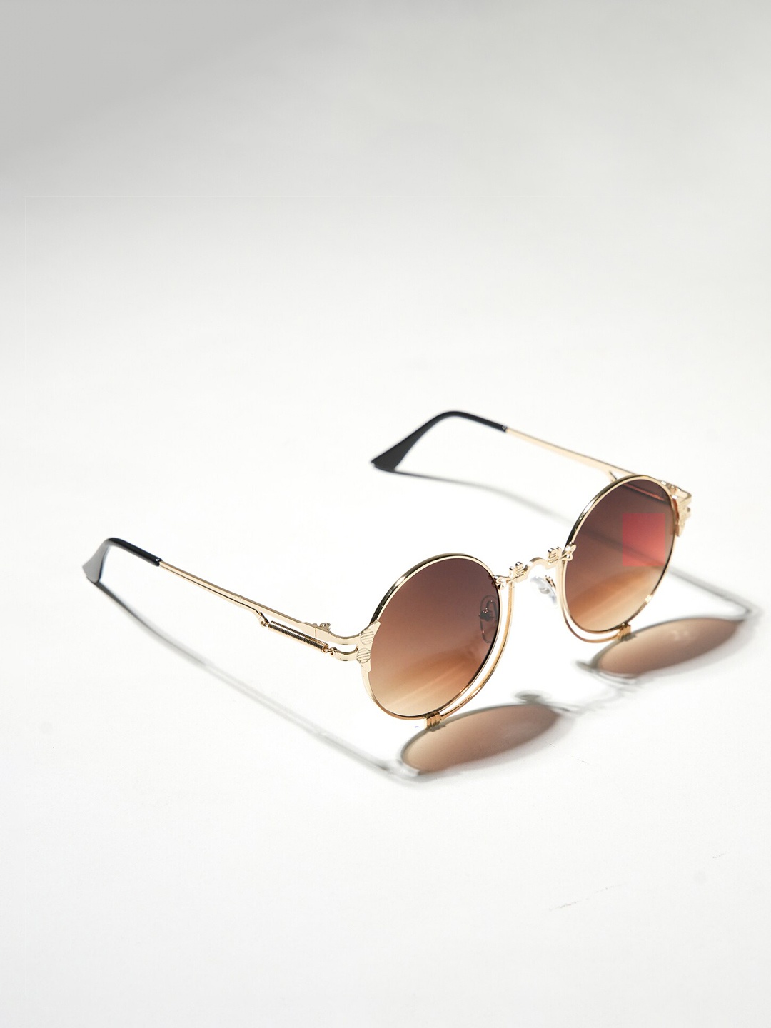 

CHOKORE Men Round Sunglasses with UV Protected Lens CHKSM_45, Brown