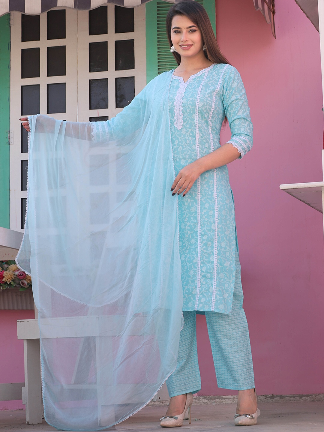 

SINGNI Ethnic Motifs Printed Thread Work Straight Kurta With Trousers & Dupatta, Turquoise blue