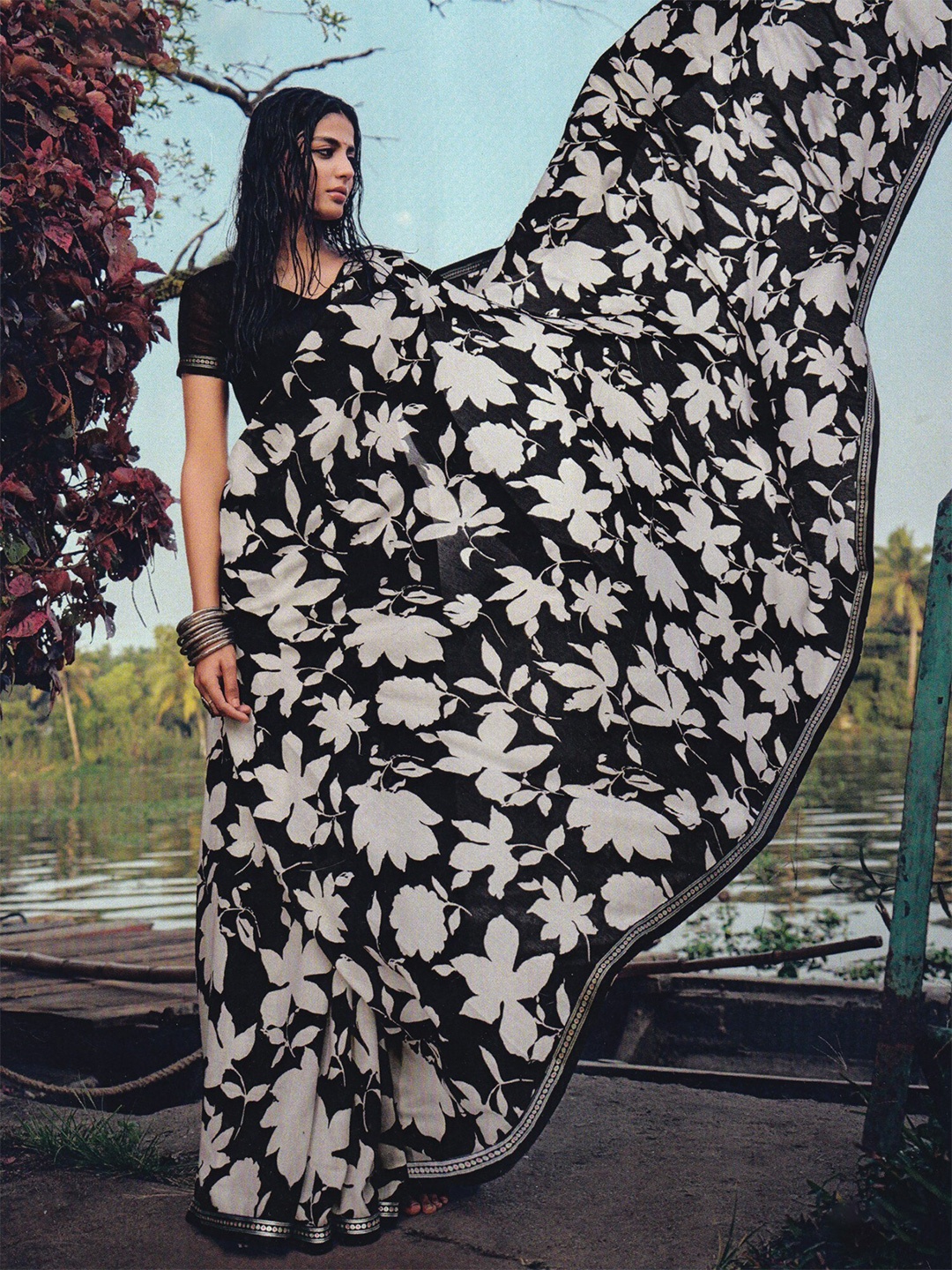 

Exotic India Floral Zari Art Silk Saree, Black