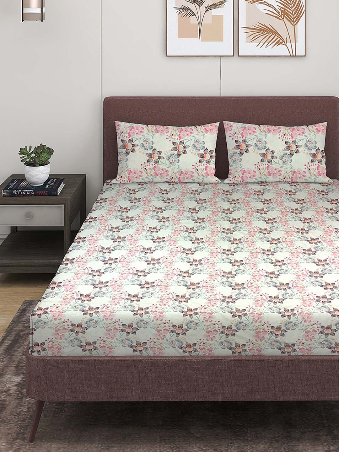 

ROMEE Off White & Pink Floral 300 TC Pure Cotton King Bedsheet with 2 Pillow Covers, Green