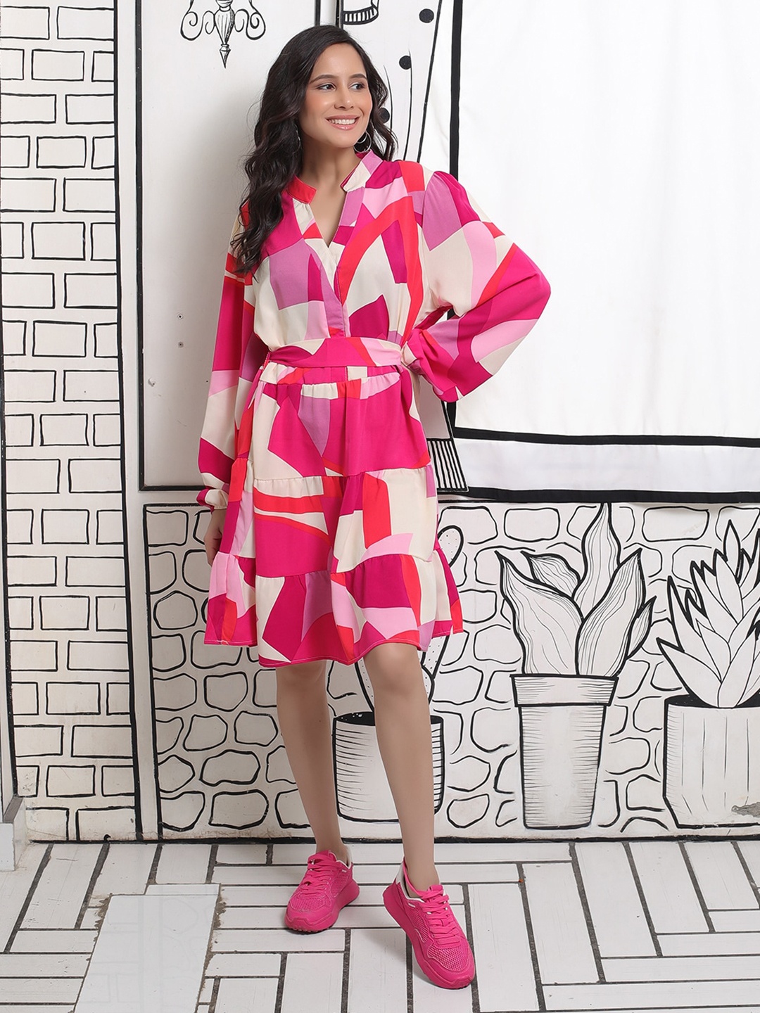 

AKS Couture Abstract Print Mandarin Collar Bishop Sleeves Belted A-Line Tiered Dress, Pink