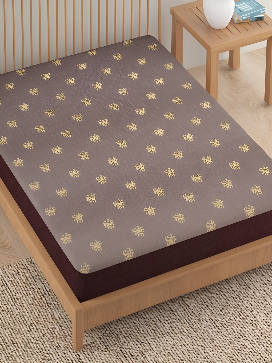 

HOKIPO Coffee Brown Printed Water Resistant Fitted Mattress Protector