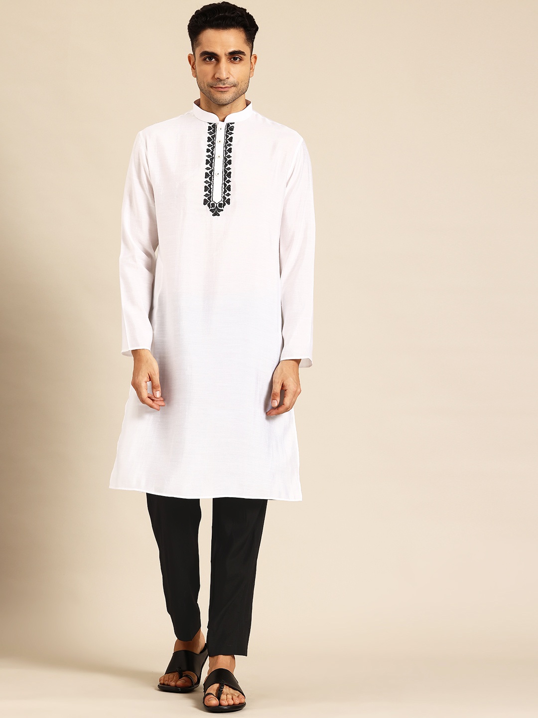 

Sayisha Woven Design Mandarin Collar Long Sleeves Kurta with Pyjamas, White