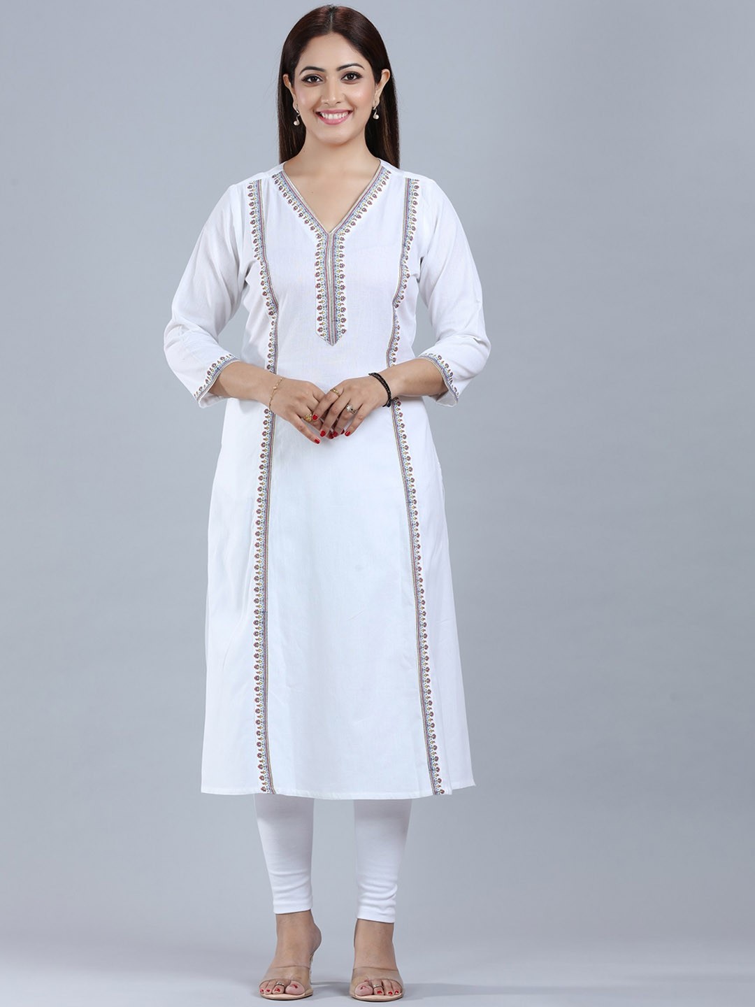 

COTTON CULTURE Floral Yoke Design V-Neck A-Line Cotton Kurta, White