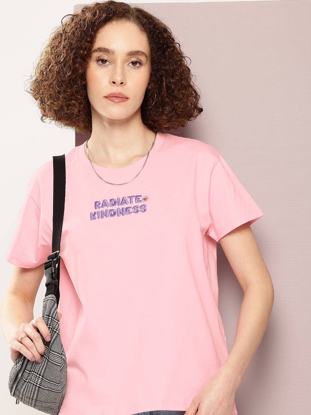 

DILLINGER Women Typography Printed Boxy T-shirt, Pink