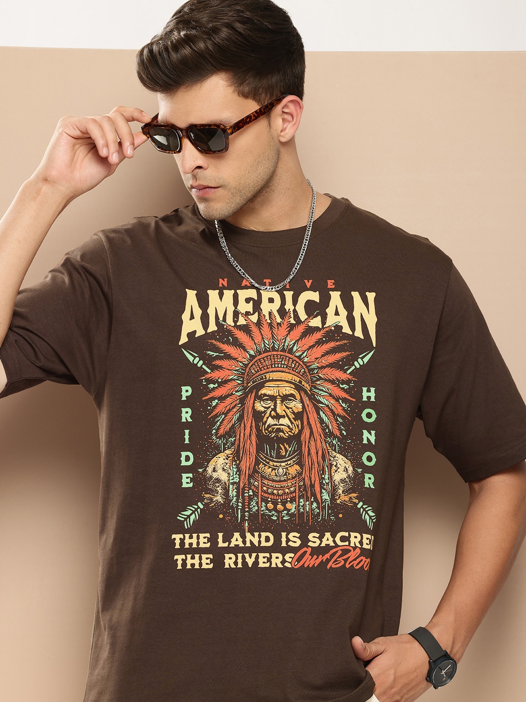 

Difference of Opinion Men Printed Pure Cotton Oversized T-shirt, Brown