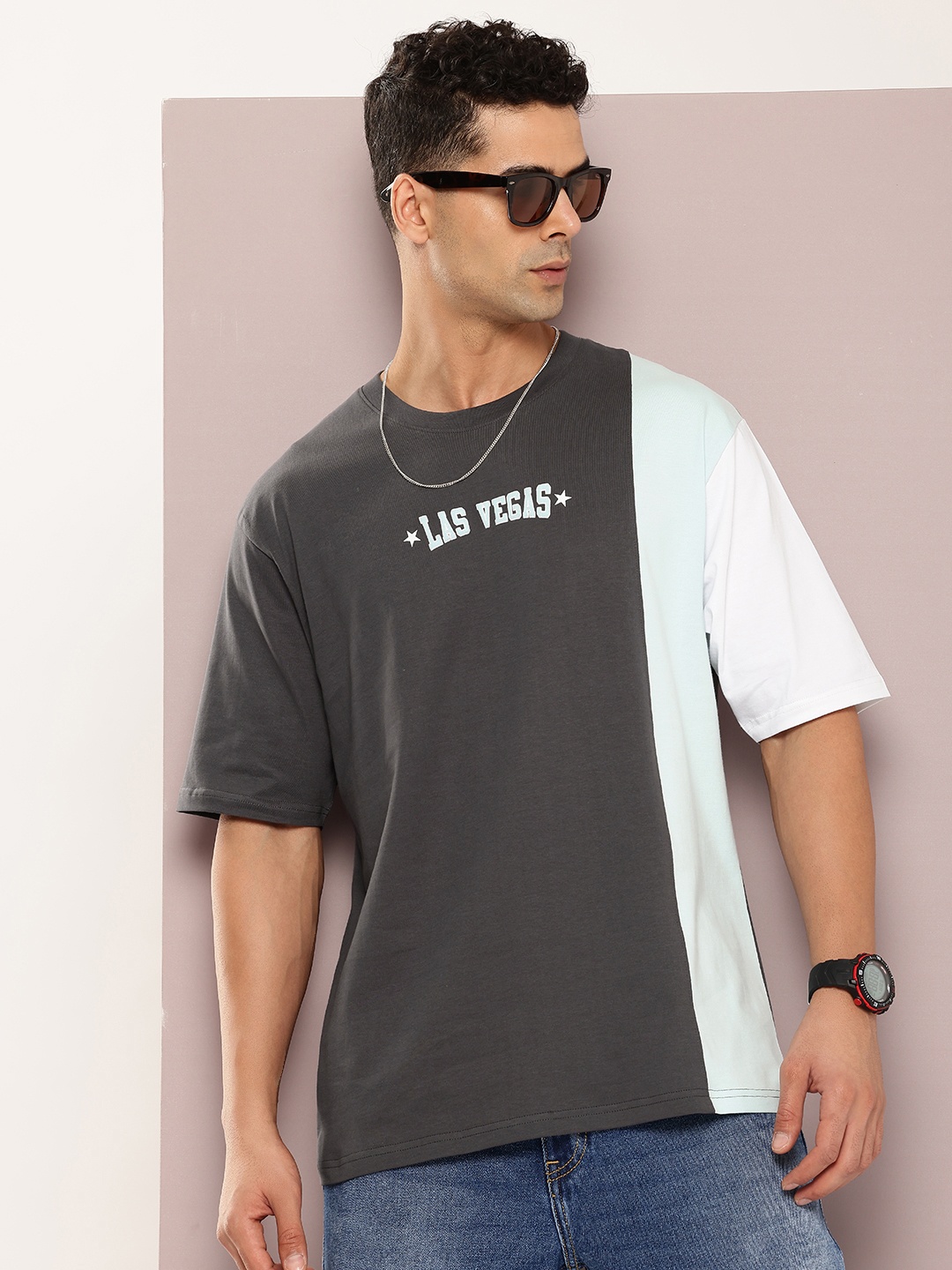 

DILLINGER Men Colourblocked Drop-Shoulder Sleeves Oversized Embossed Pure Cotton T-shirt, Grey