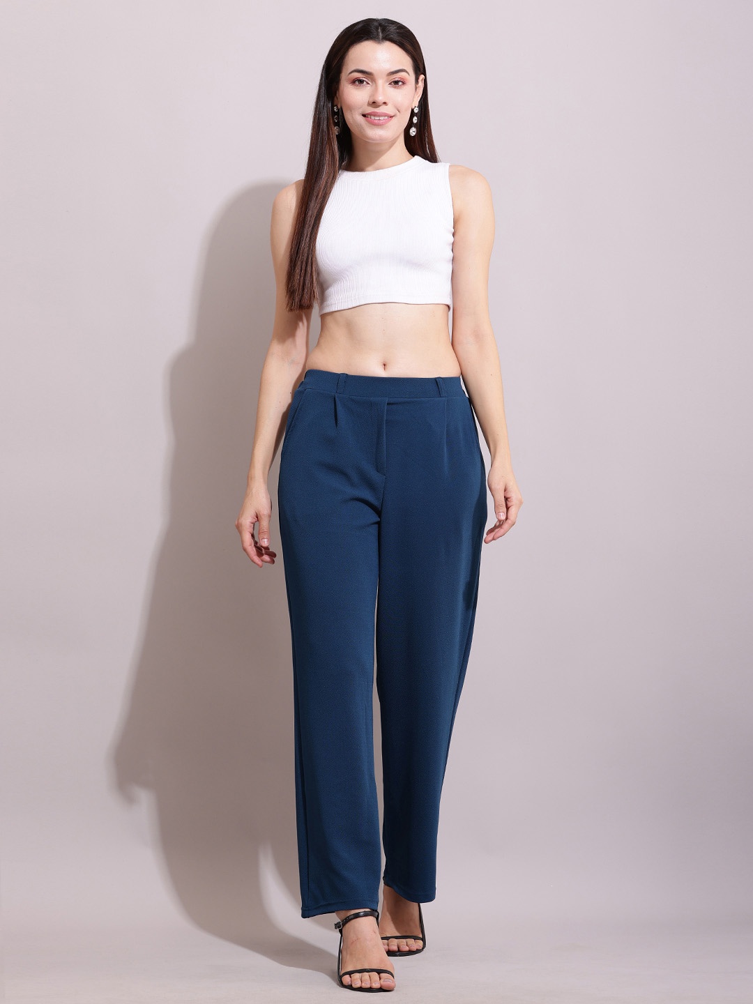 

SQew Women Relaxed Straight Leg High-Rise Easy Wash Pleated Regular Trousers, Teal