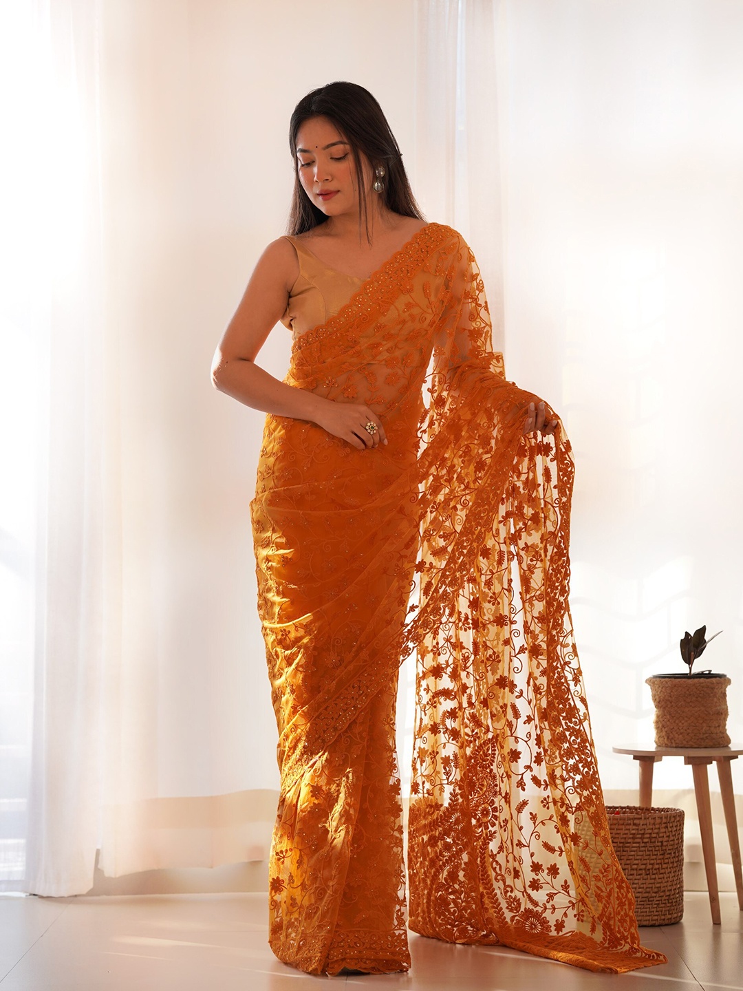 

RV CREATION Embellished Beads and Stones Net Saree, Yellow
