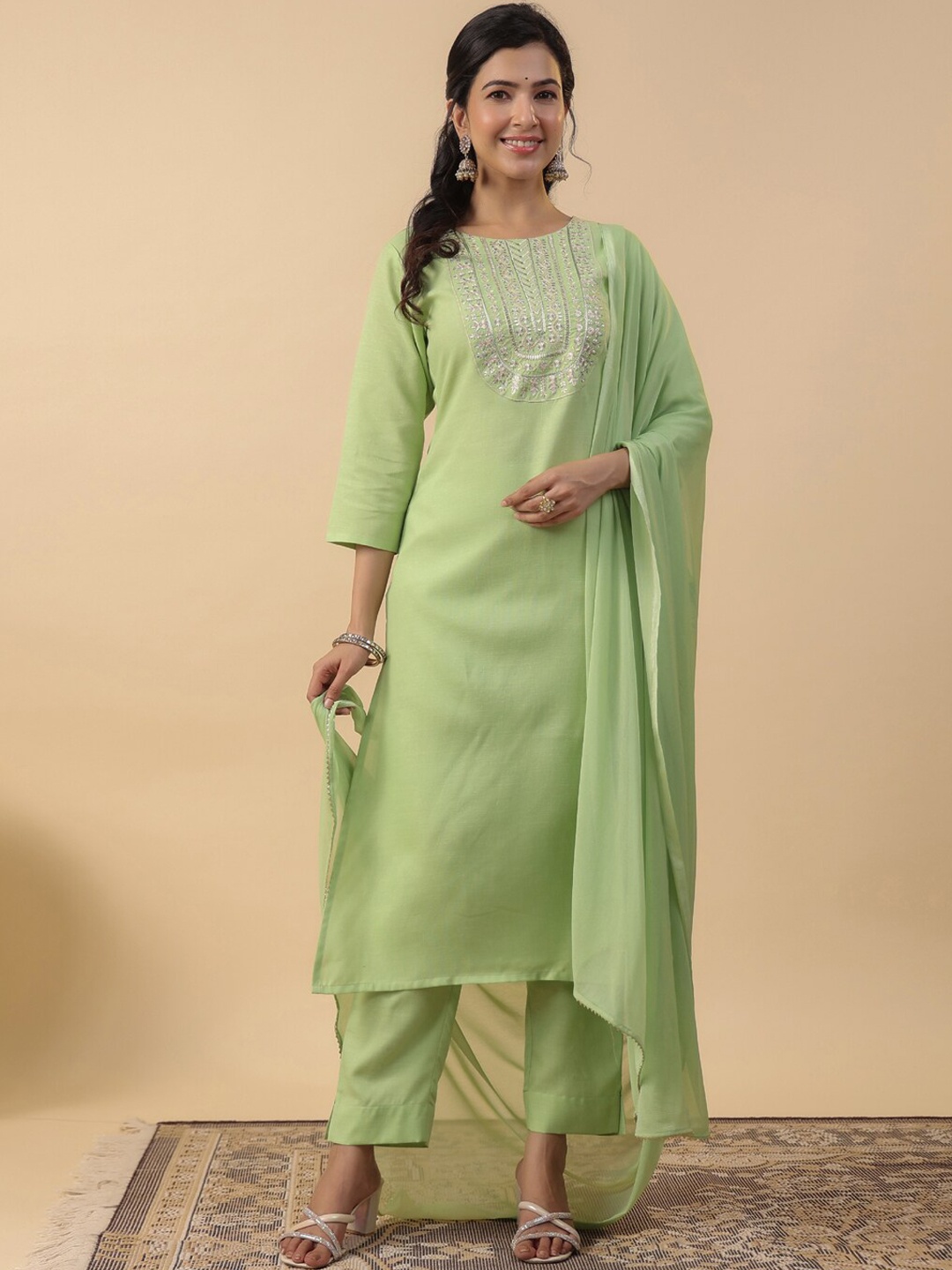 

KALINI Ethnic Motifs Yoke Design Thread Work Straight Kurta With Trousers & Dupatta, Green
