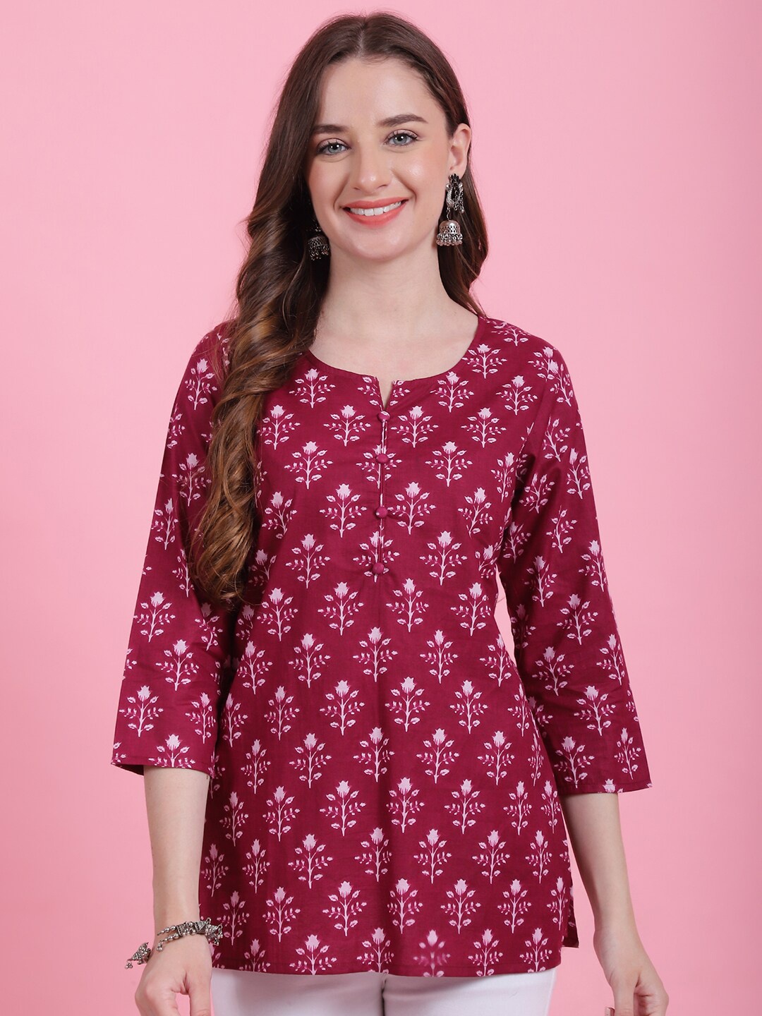 

Prakrti Floral Printed Pure Cotton Straigth Kurti, Burgundy