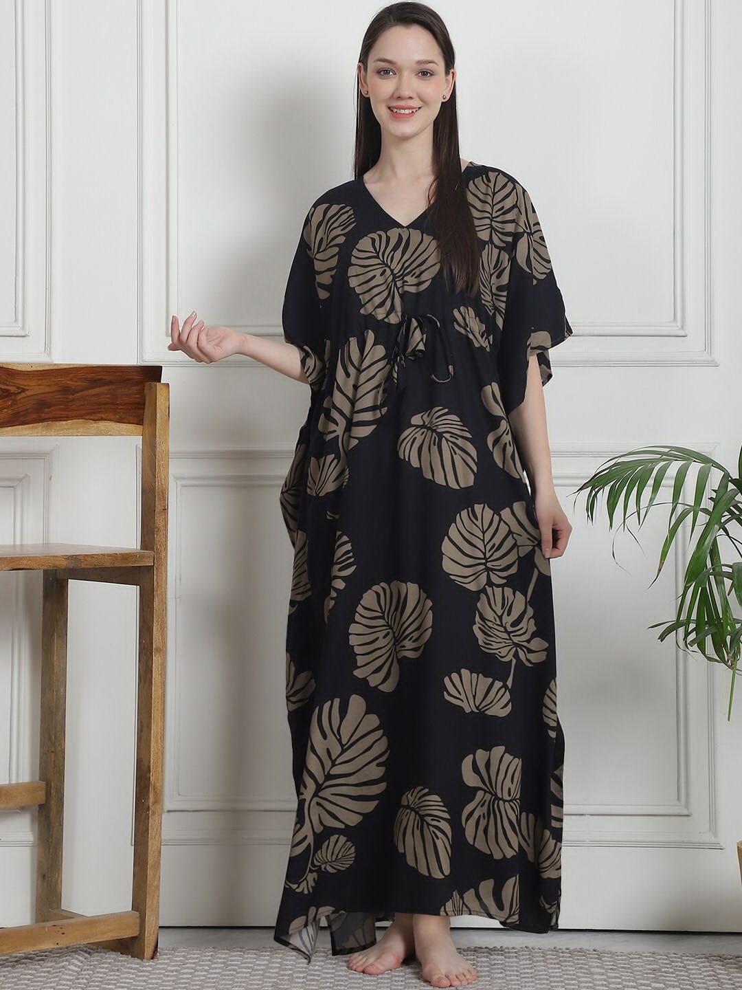 

Secret Wish Floral Printed V-Neck Maxi Kaftan Nightdress, Black