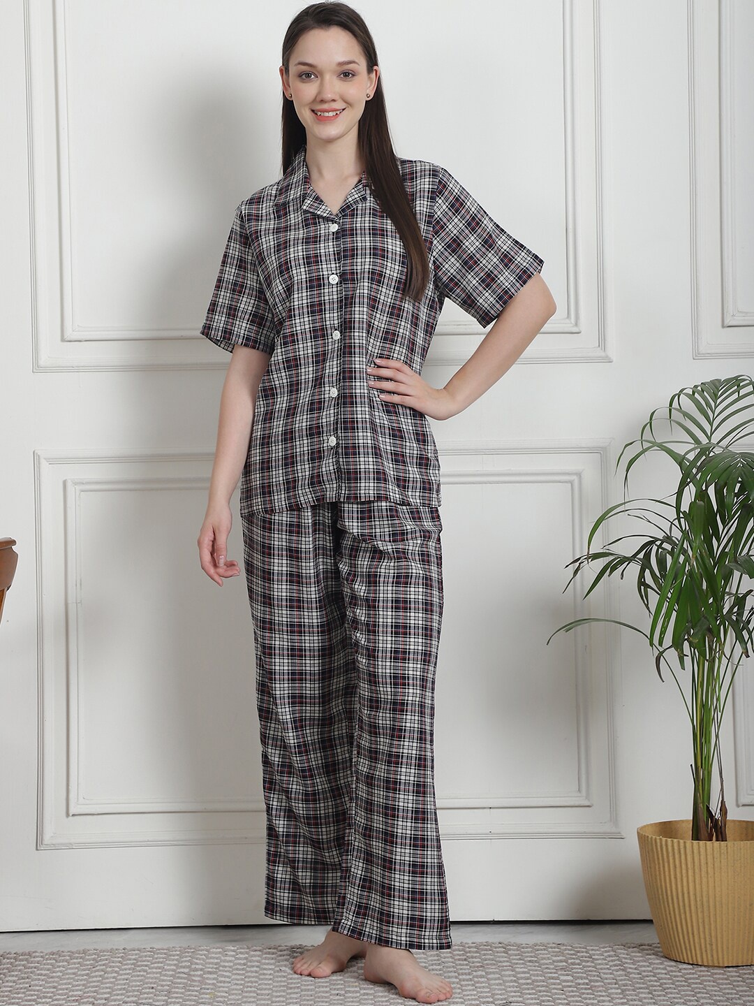 

Secret Wish Checked Pure Cotton Shirt With Pyjamas, Black