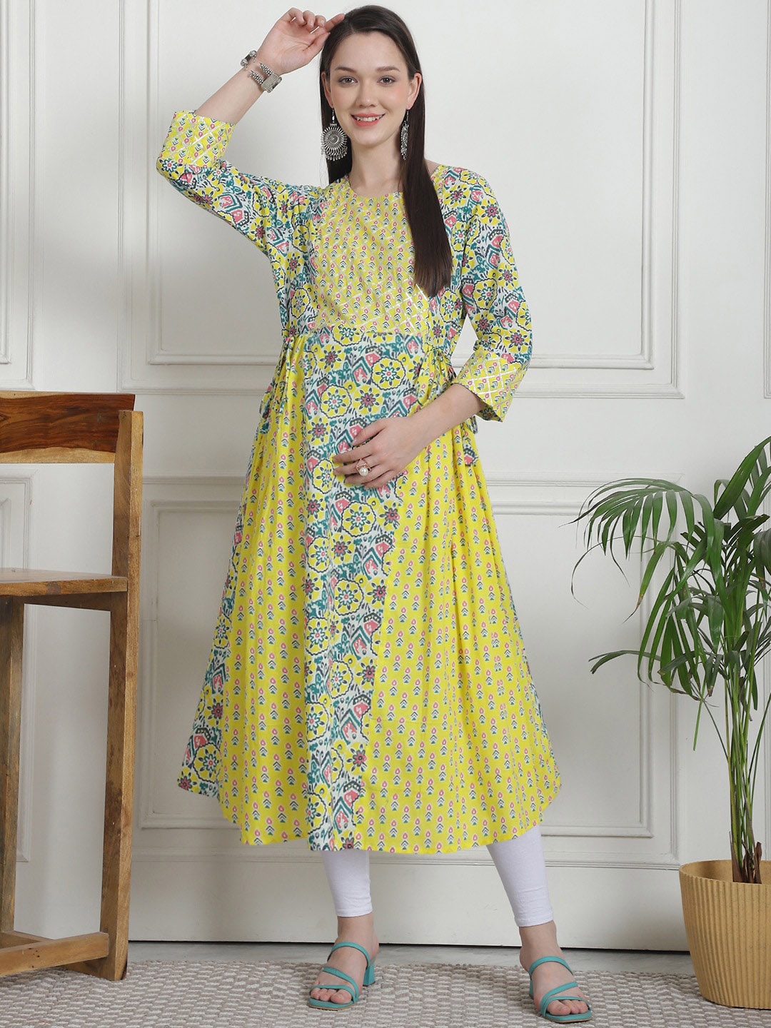 

Secret Wish Floral Printed Gotta Patti Cotton Maternity Pleated A-Line Kurta, Yellow