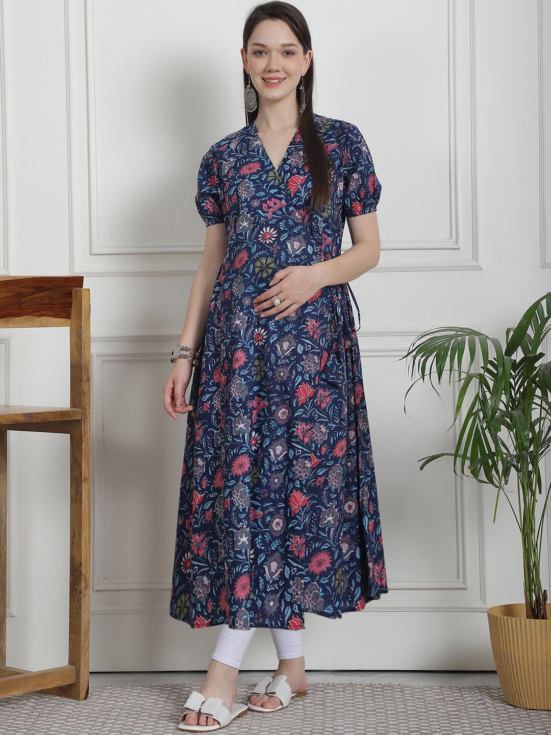 

Secret Wish Floral Printed Puff Sleeves Cotton Maternity Pleated A-Line Kurta, Blue