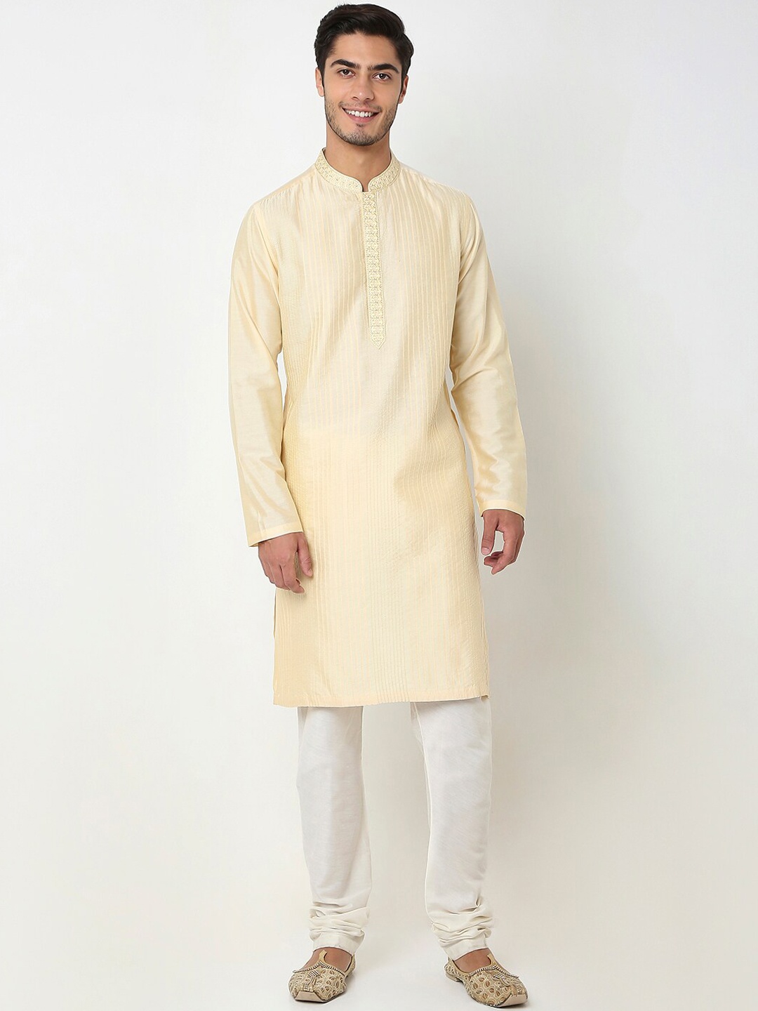 

Ethnicity Striped Embroidered Mandarin Collar Thread Work Kurta, Beige