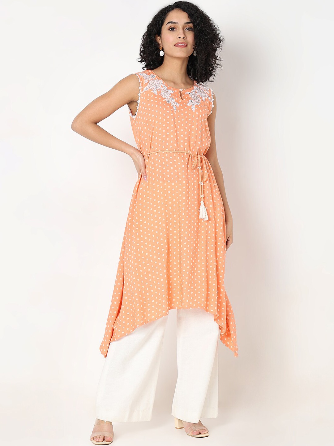 

Ethnicity Geometric Printed Keyhole Neck Thread Work Sleeveless A-Line Kurta, Orange