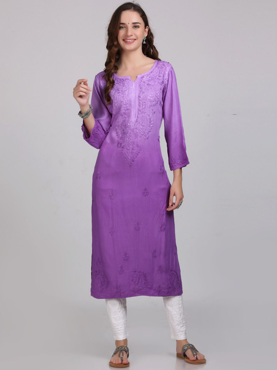 

KHAKA Floral Embroidered Notch Neck Chikankari Straight Kurta with Trousers, Lavender