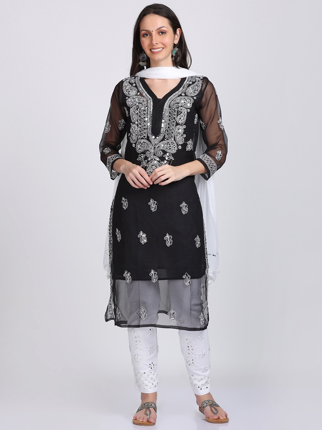 

KHAKA Ethnic Motifs Embroidered V-Neck Chikankari Straight Kurta with Trousers & Dupatta, Black