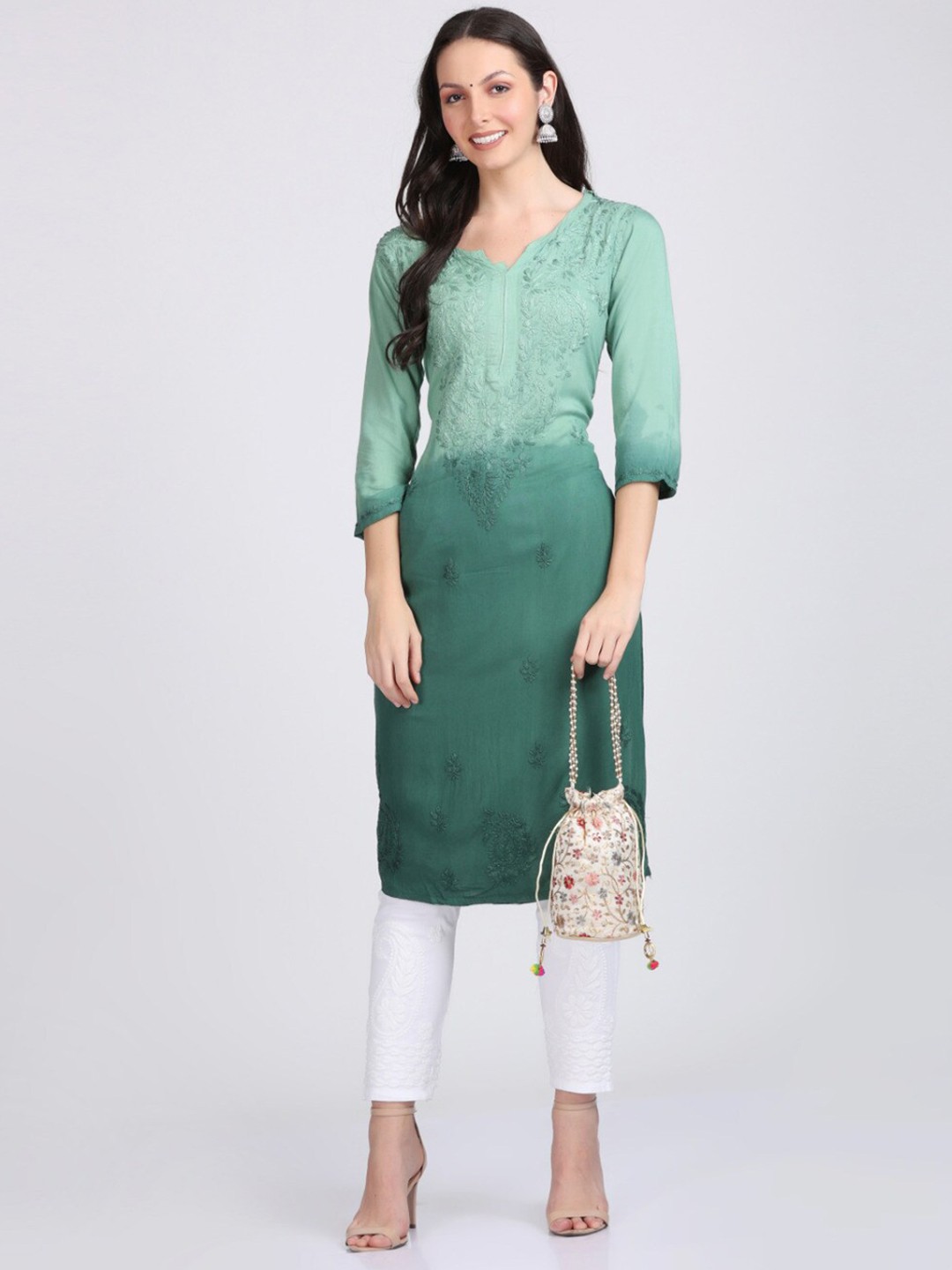 

KHAKA Ethnic Motifs Embroidered Notched Neck Chikankari Straight Kurta with Trousers, Green