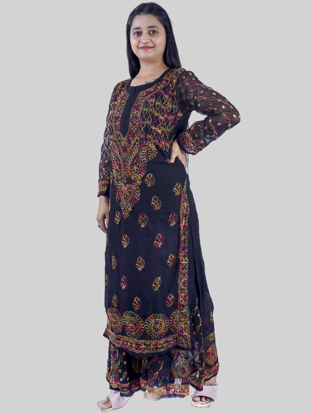 

KHAKA Floral Embroidered Regular Chikankari Straight Kurta with Sharara, Black