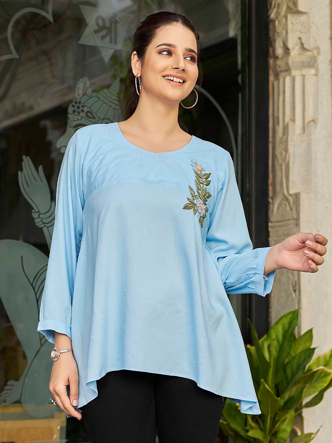 

Kesudi Embroidered Tunic, Blue