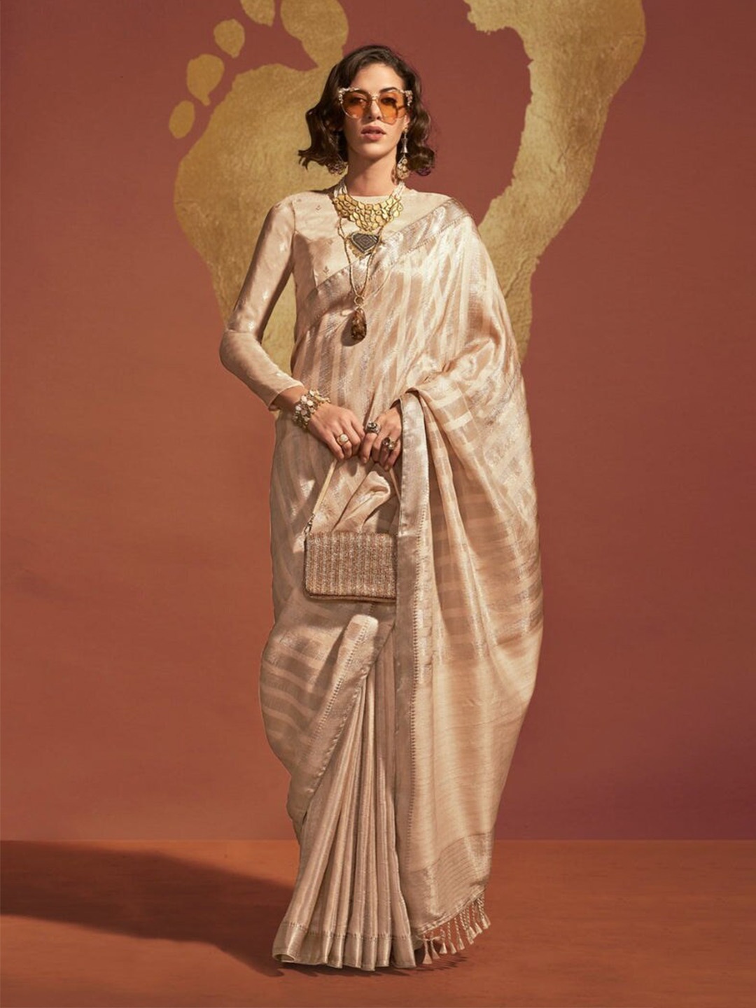 

MySilkLove Woven Design Zari Silk Blend Banarasi Saree, Cream
