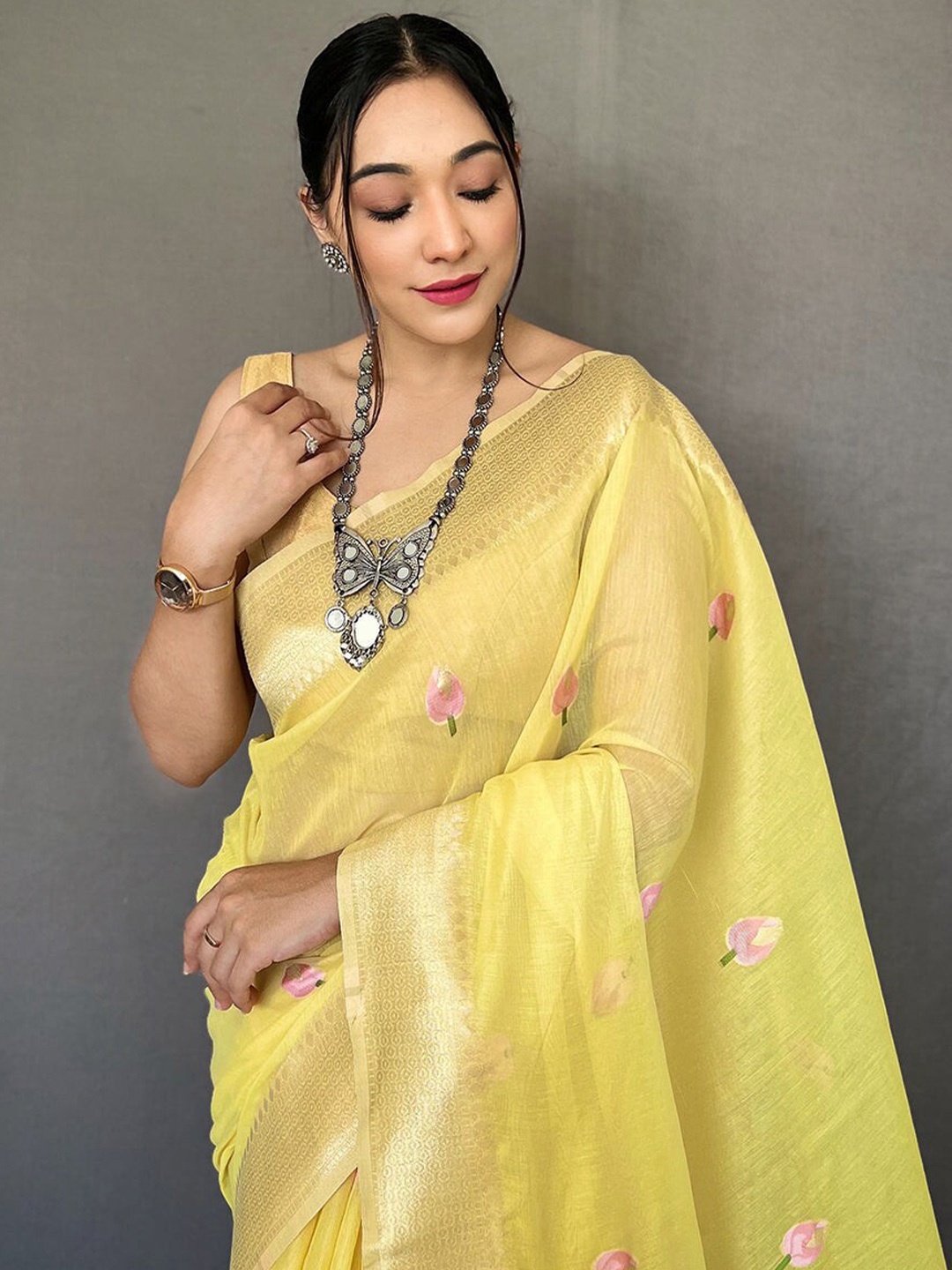 

MySilkLove Floral Pure Cotton Saree, Yellow