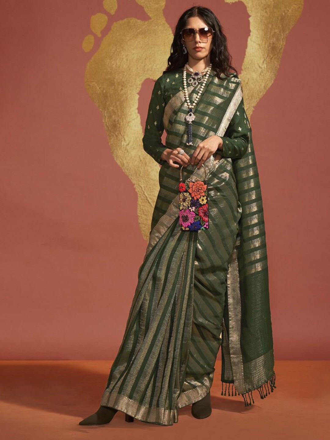

MySilkLove Woven Design Zari Silk Blend Banarasi Saree, Green