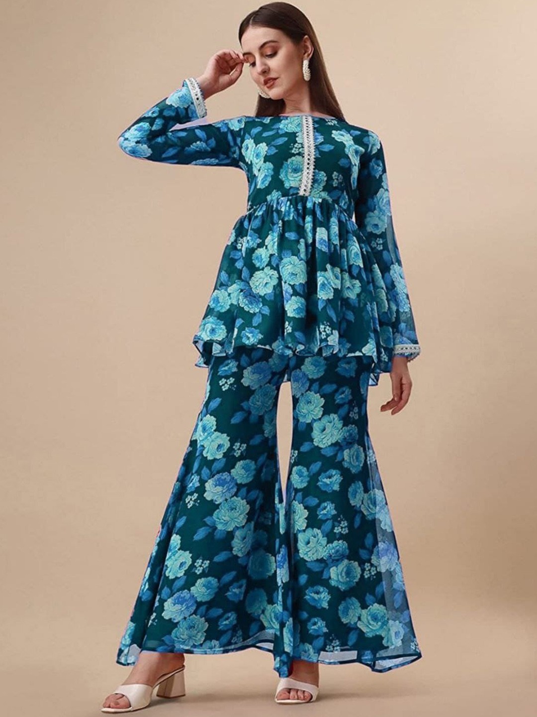 

TWINS LADY Round Neck Floral Printed Regular Kurti with Trousers, Blue