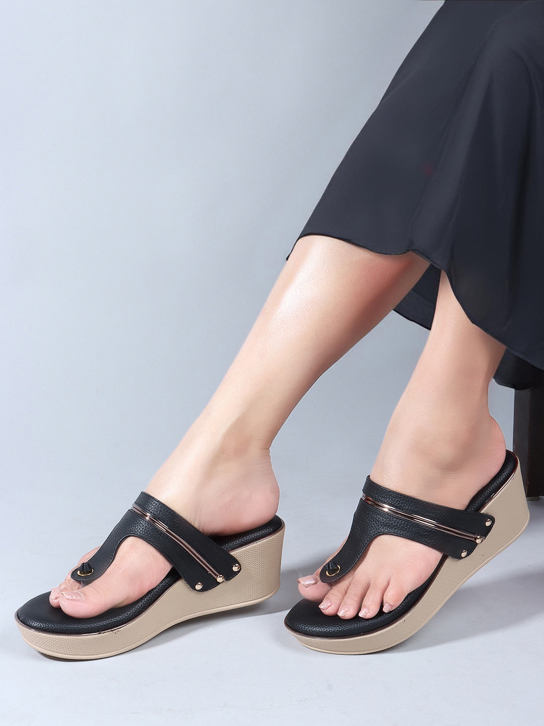 

Mast & Harbour Black Open Toe Wedge Heels