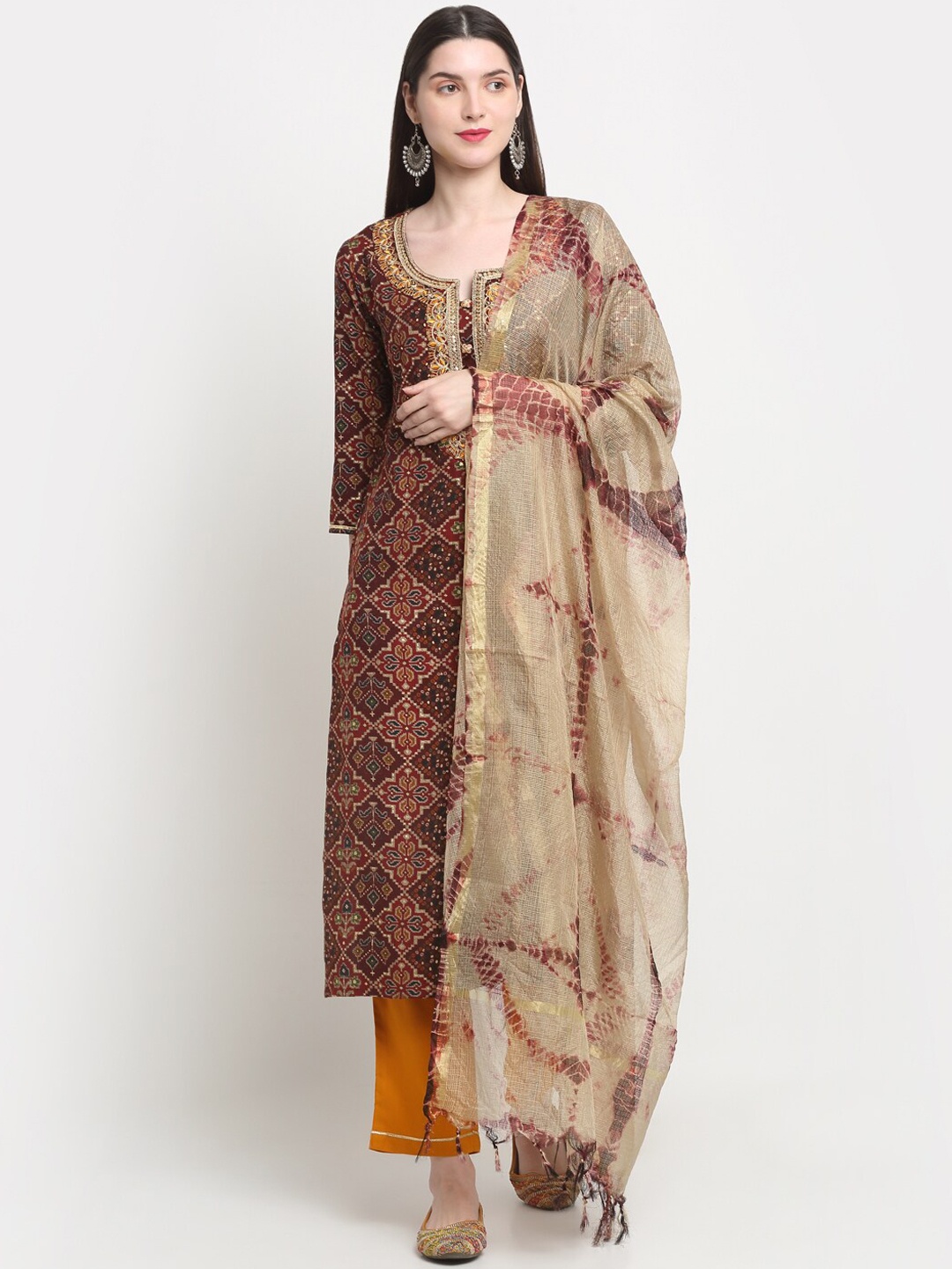 

KALINI Ethnic Motifs Printed Regular Gotta Patti Kurta with Trousers & With Dupatta, Maroon