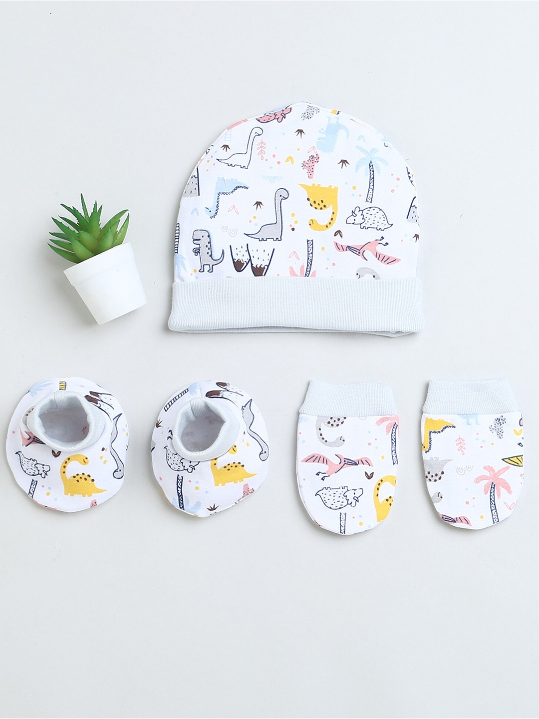 

BUMZEE Boys Cotton Cap Mitten Bootie Set, White