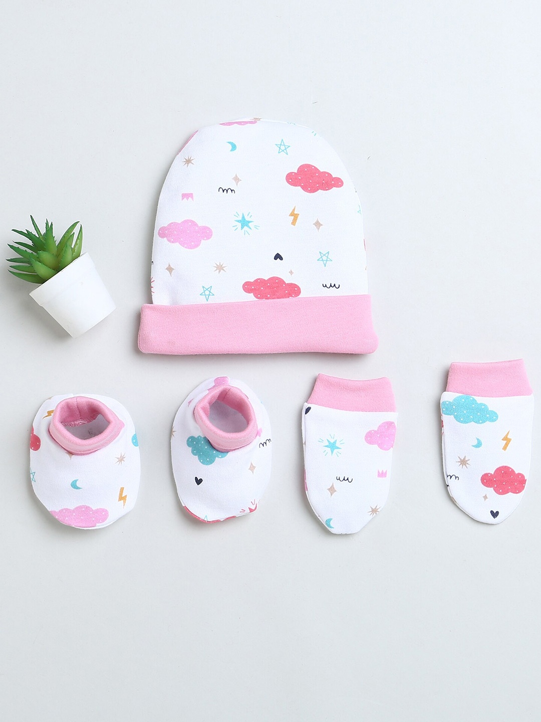 

BUMZEE Infants Girls Printed Cotton Beanie, White