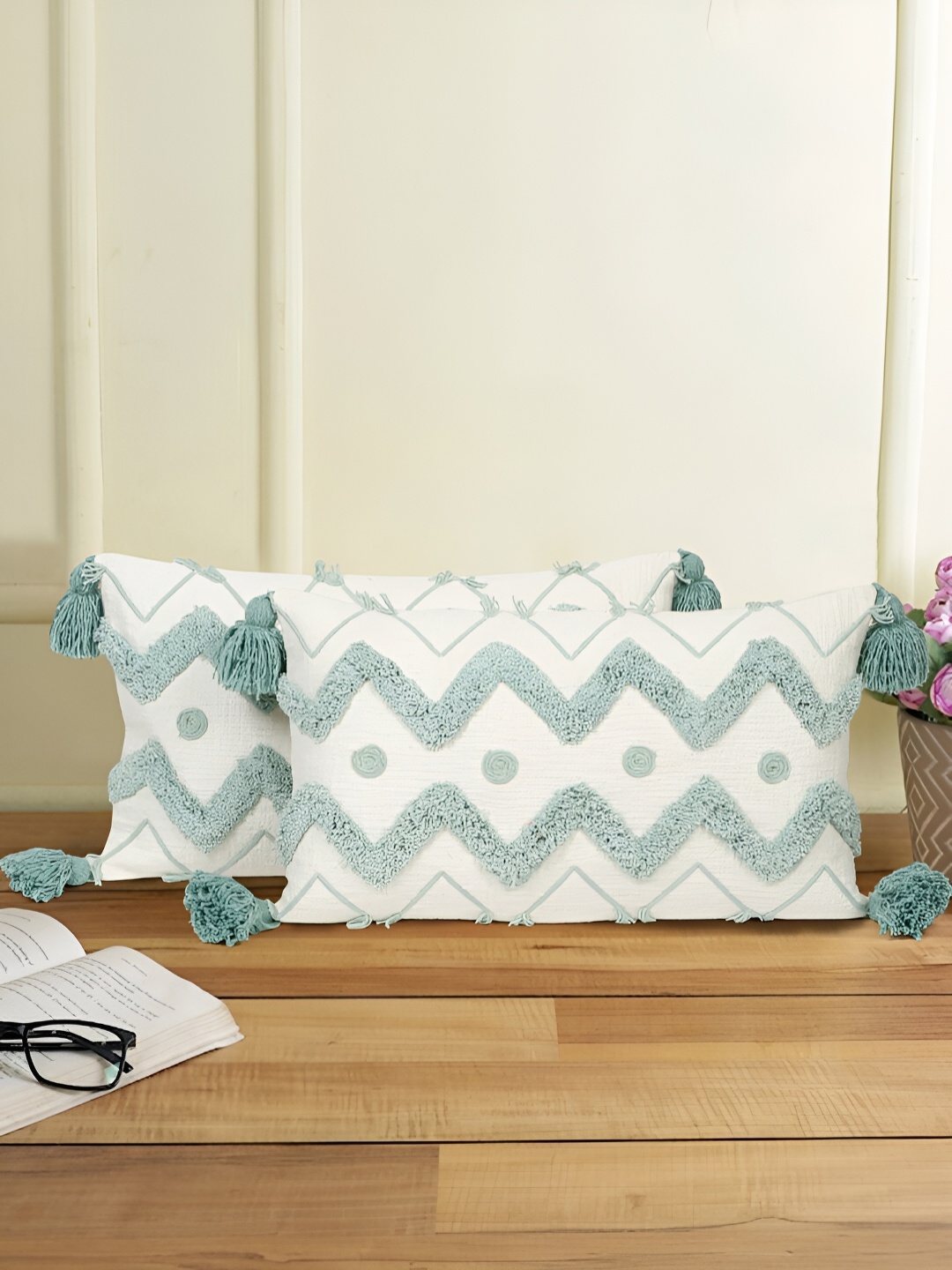 

eyda Sea Green & White 2 Pieces Embroidered Rectangle Cotton Cushion Covers