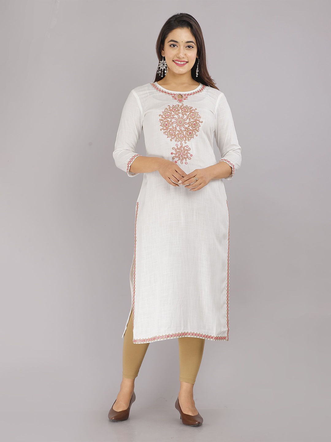 

STYLE ANGEL Round Neck Embroidered Straight Kurta, White