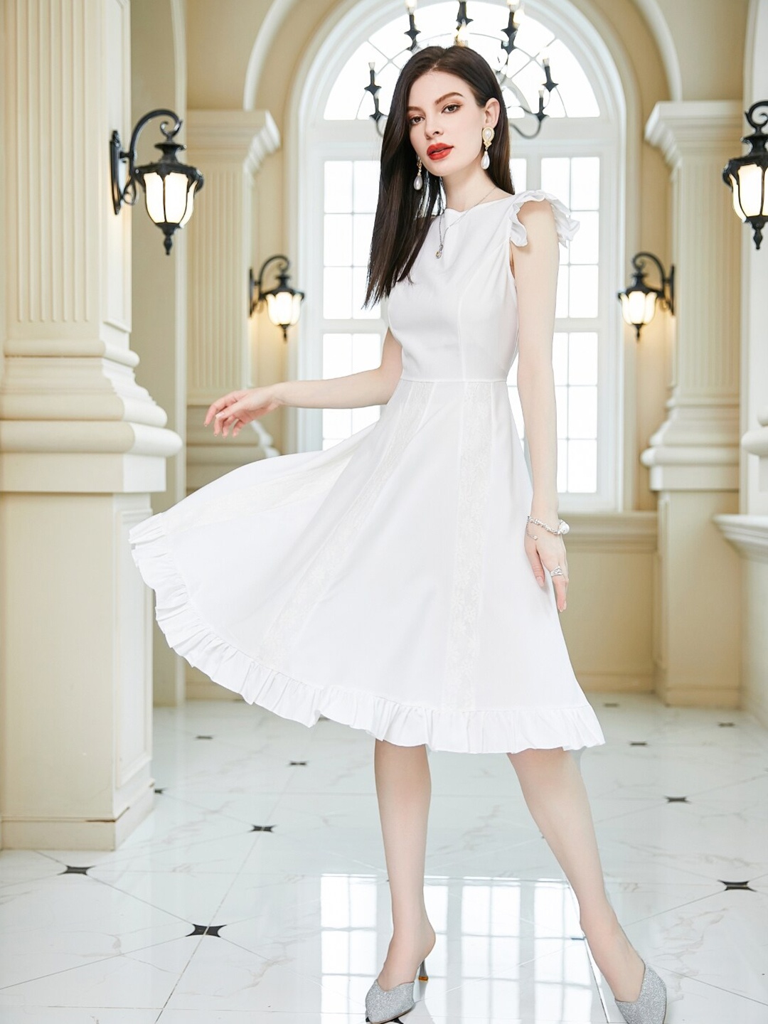 

StyleCast White Round Neck Flutter Sleeves A-Line Dress