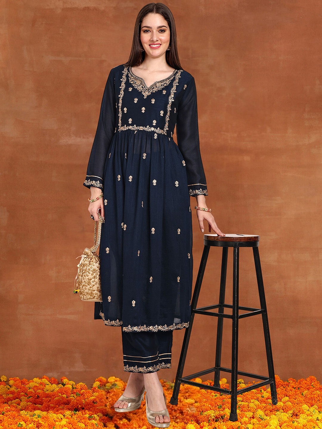 

KALINI Floral Embroidered Regular Thread Work Kurta with Trouser, Navy blue