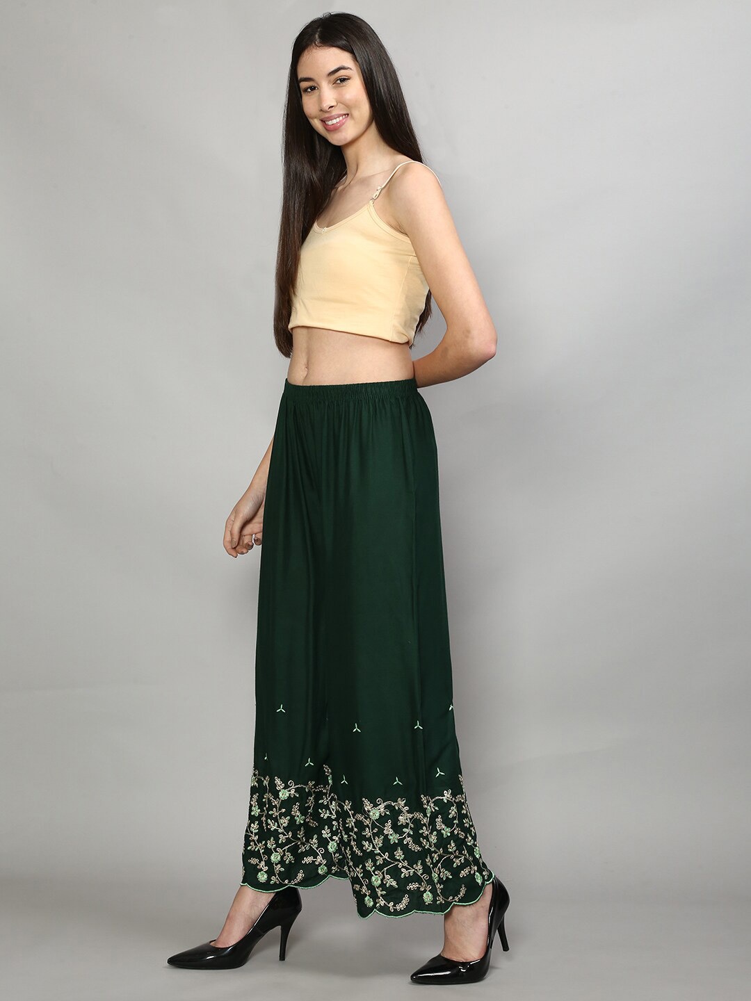 

GRACIT Floral Embroidered Flared Palazzo, Green