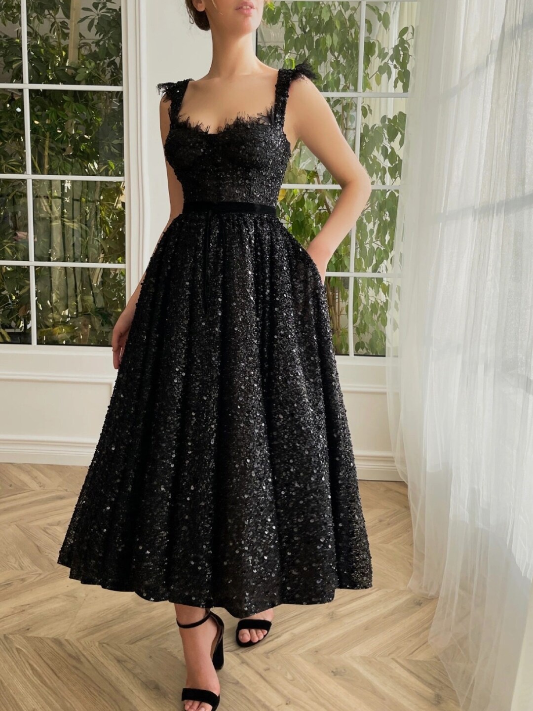 

Stylecast X KPOP Fit & Flare Midi Dress, Black