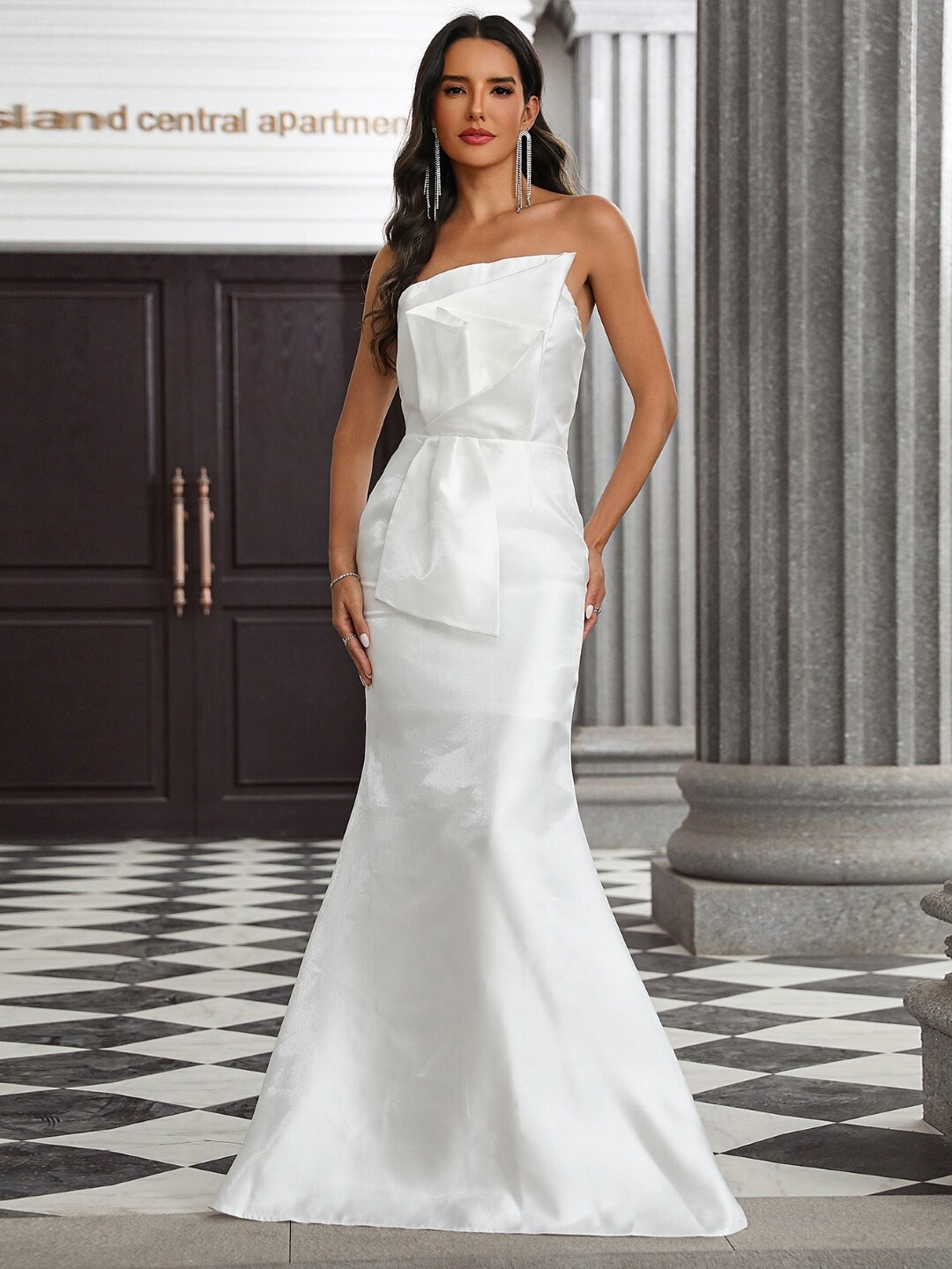 

Stylecast X KPOP Off-Shoulder Sheen Maxi Party Dress, White