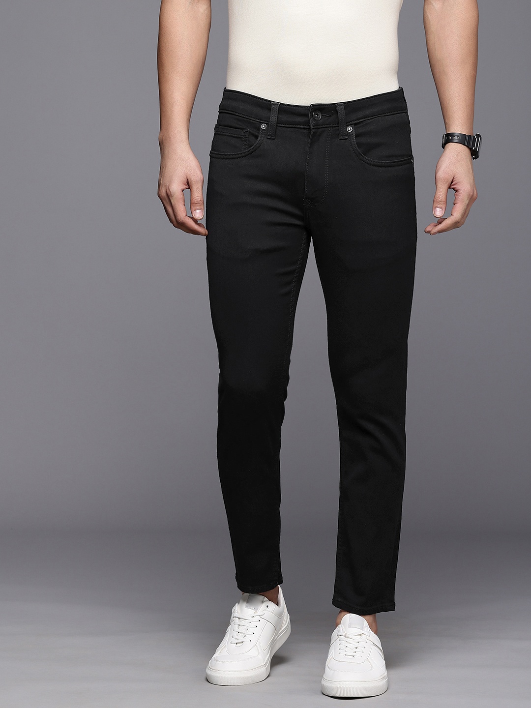 

Louis Philippe Jeans Men Smart Skinny Fit Stretchable Cropped Jeans, Black