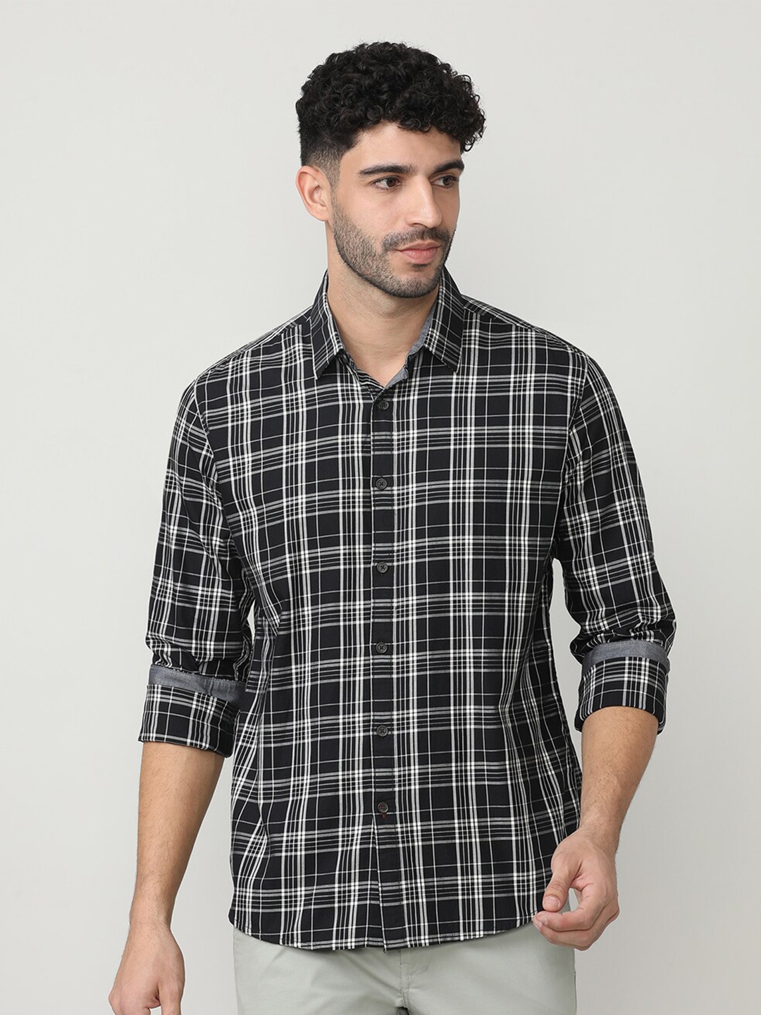 

DRAGON HILL Classic Tartan Checks Cutaway Collar Slim Fit Cotton Casual Shirt, Black