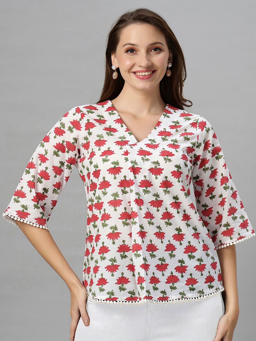 

Autumn Hues Floral Print V-Neck Regular Sleeves Pure Cotton Top, White