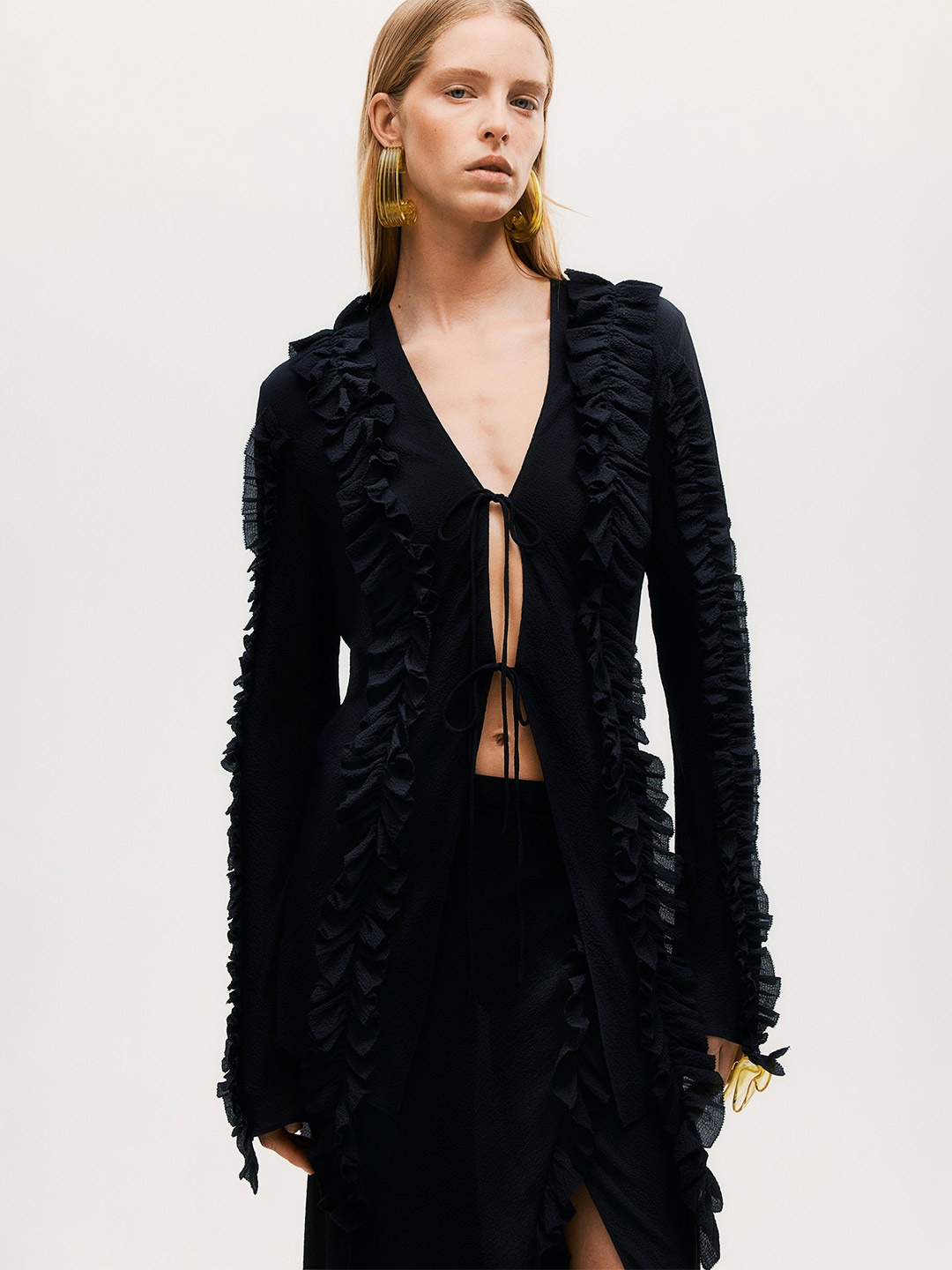 

H&M Ruffled Crinkled Blouse, Black