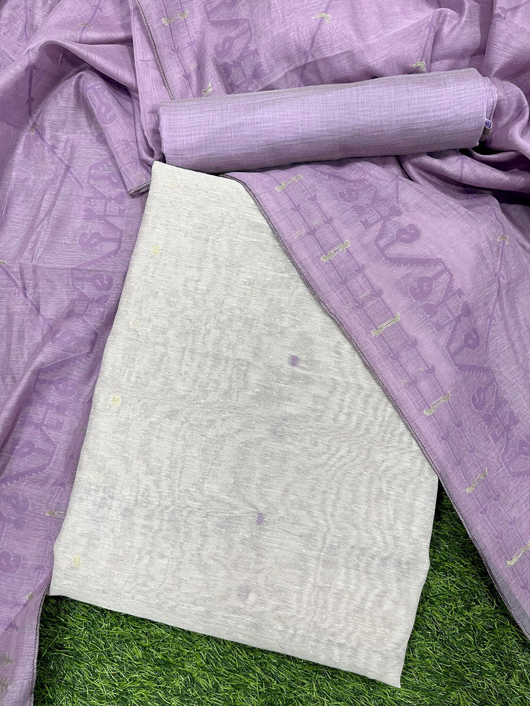 

ZARIMO Linen Unstitched Dress Material, Lavender