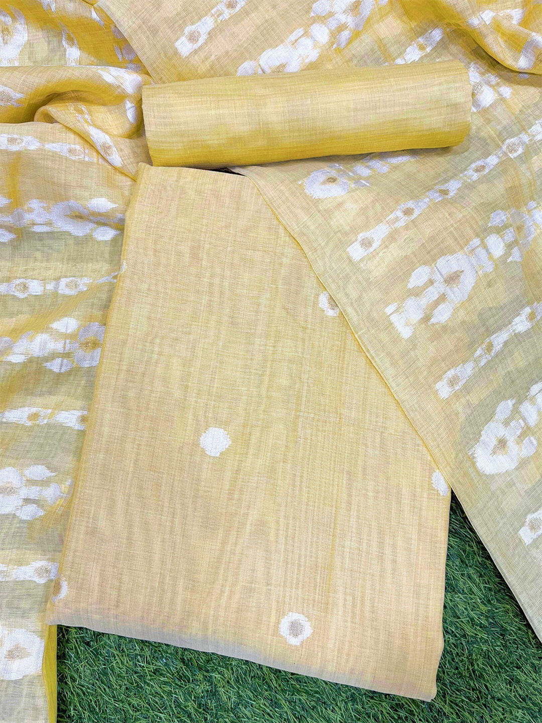 

ZARIMO Pure Cotton Unstitched Dress Material, Yellow